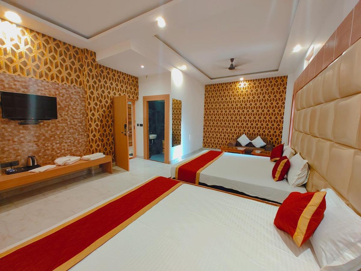 Avadh Sunshine Palace Hotel And Resort Ayodhya Exterior foto