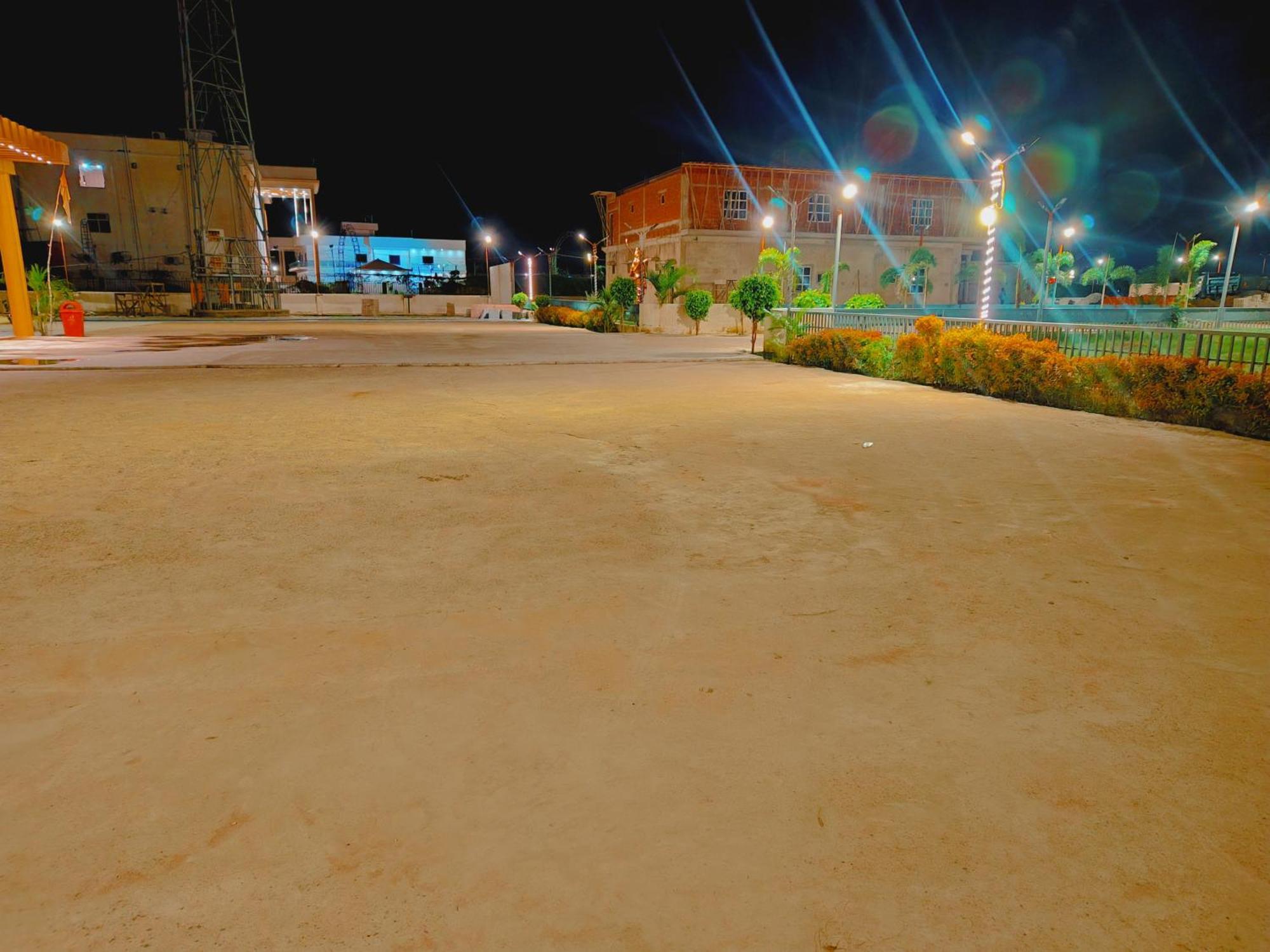 Avadh Sunshine Palace Hotel And Resort Ayodhya Exterior foto